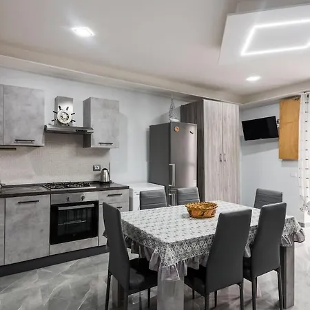 Le Dimore Del Centro - Ursino Apartmán *
