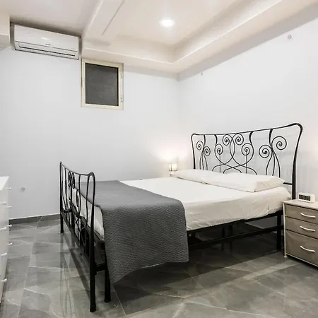 Le Dimore Del Centro - Ursino Apartmán *
